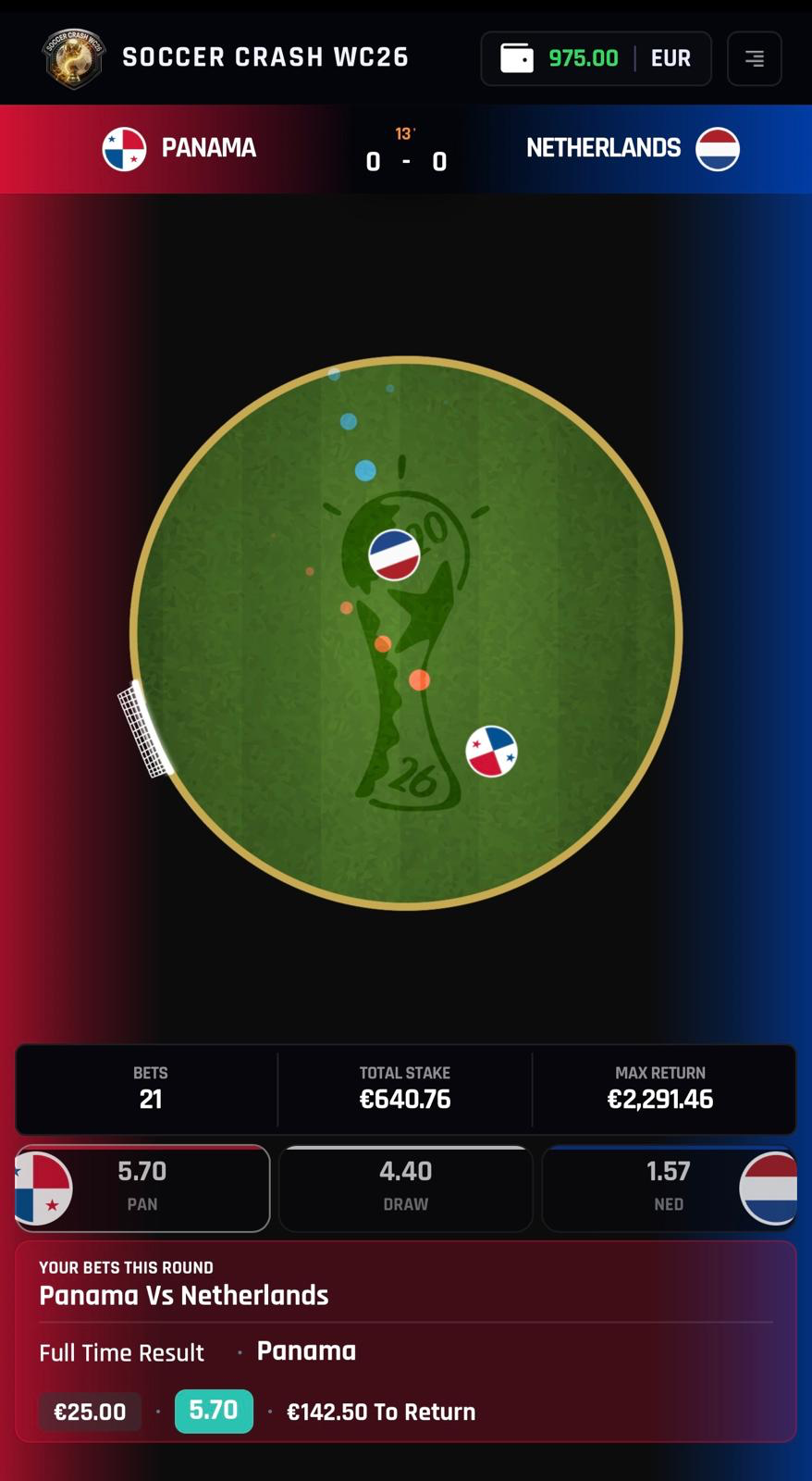 Gameplay screen showing the circular pitch, live odds, and stake controls.
